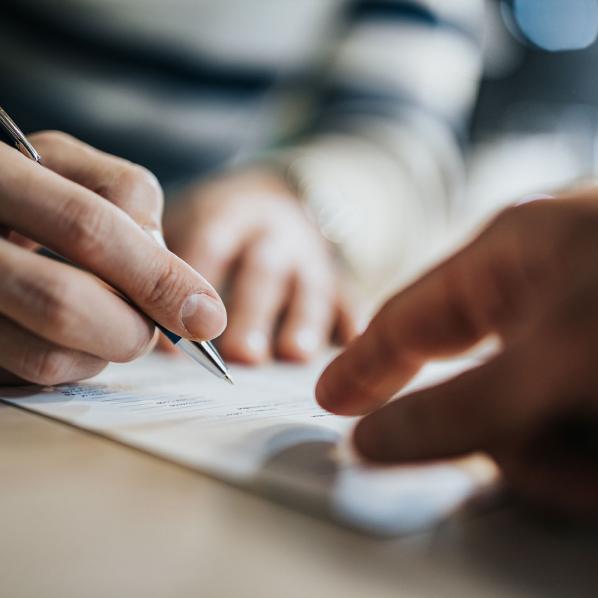 Signature d'un contrat